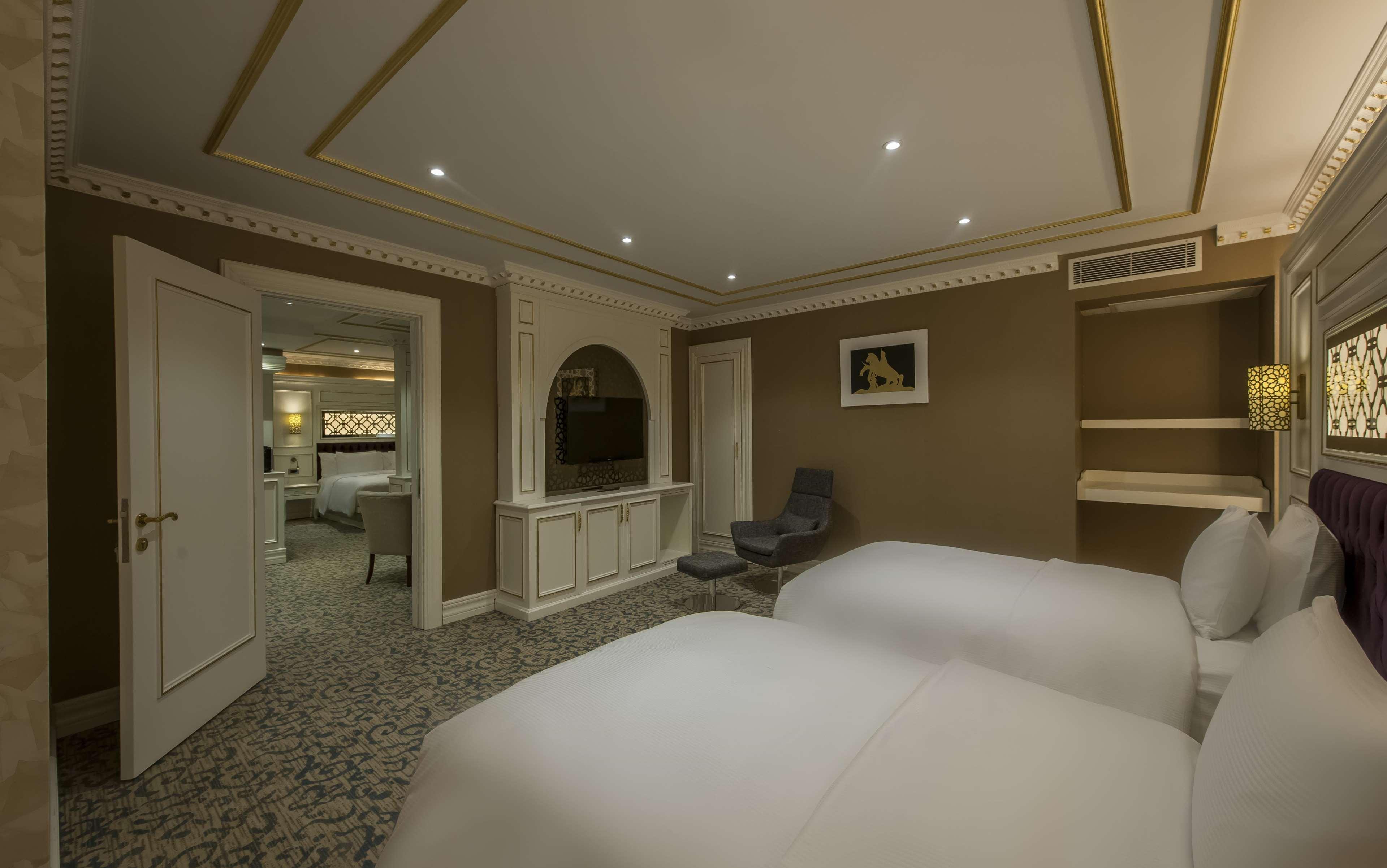 Doubletree By Hilton Elazig Hotel Kültér fotó