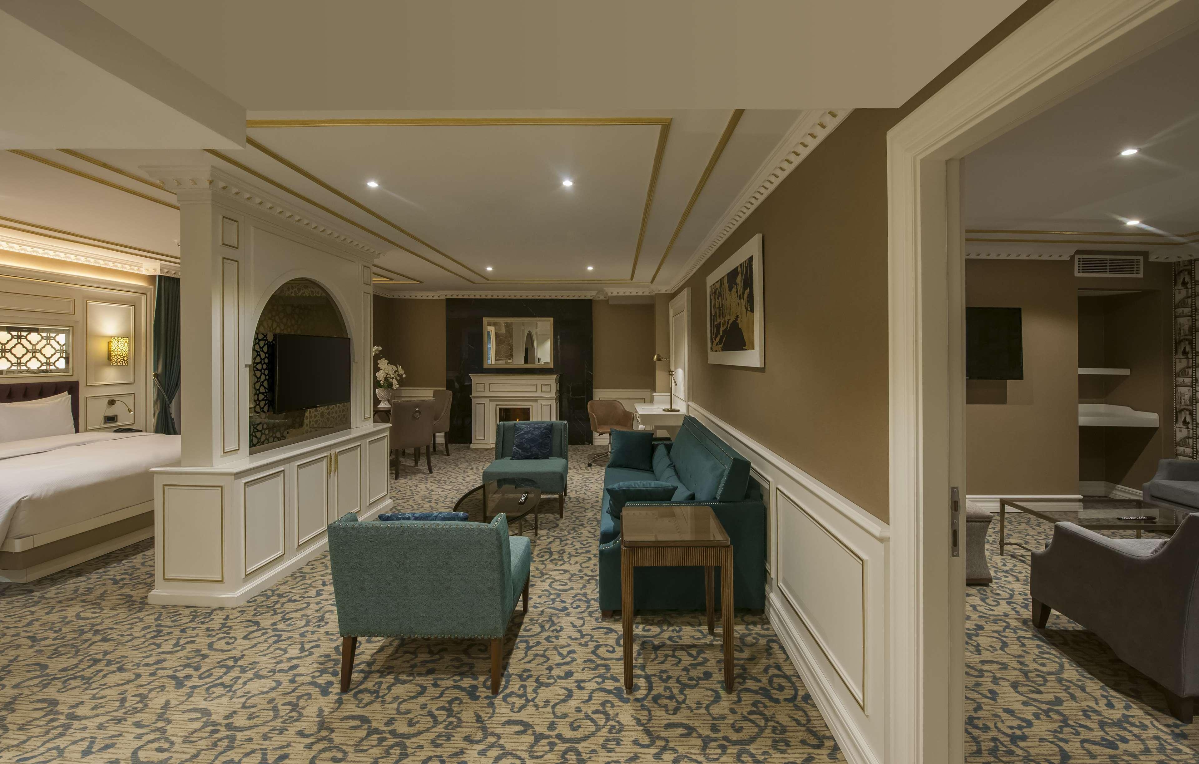 Doubletree By Hilton Elazig Hotel Kültér fotó