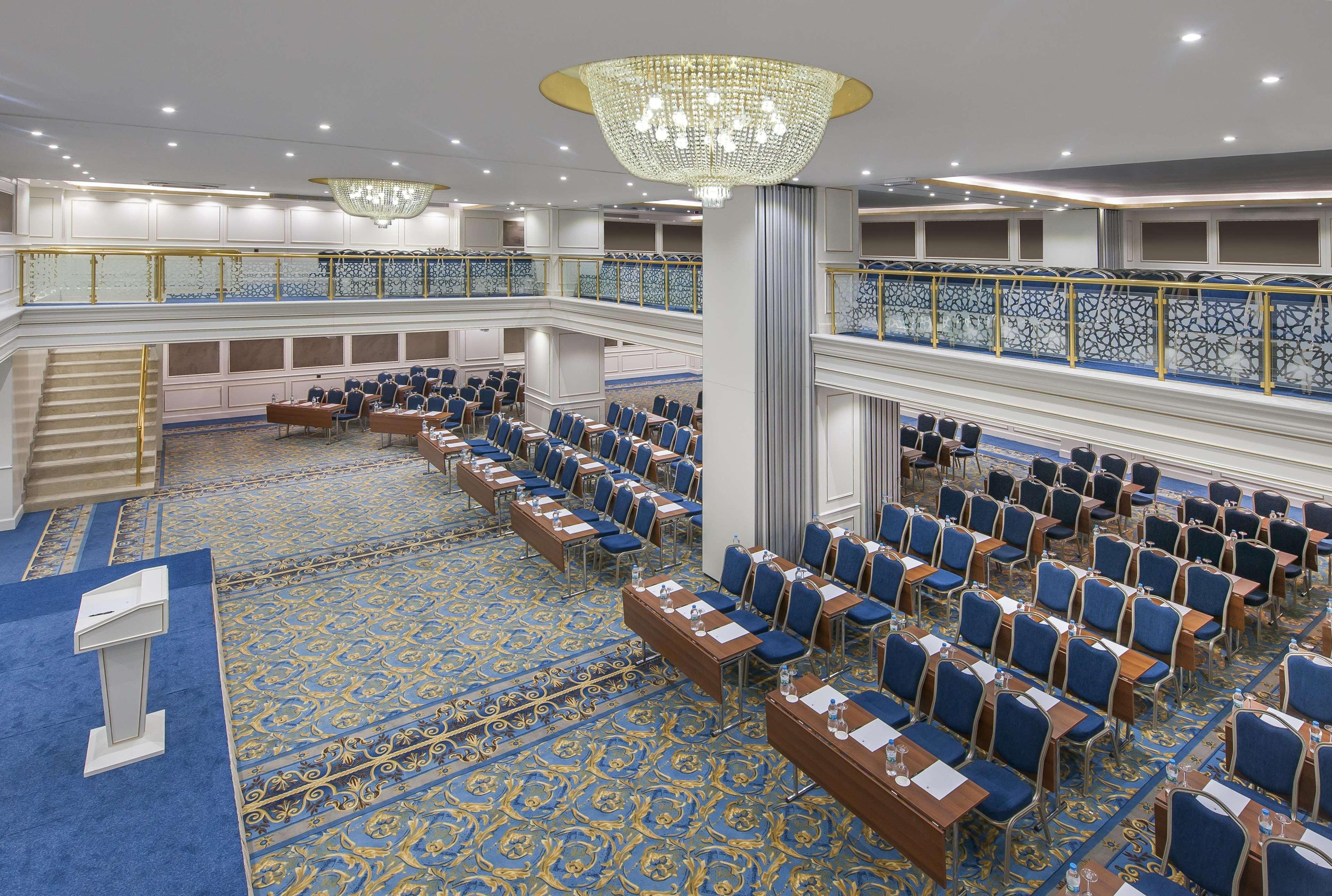 Doubletree By Hilton Elazig Hotel Kültér fotó